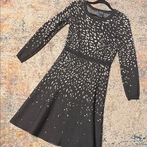 Gray Patterned Gabby Skye Sweater Flared Skirt Dress S
